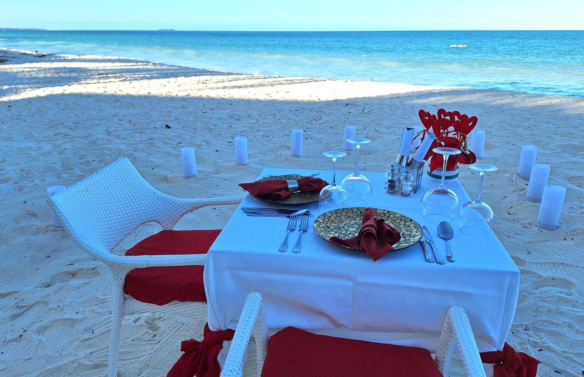 Bianco Azzurro Hotel & Restaurant Pwani Mchangani Eksteriør bilde