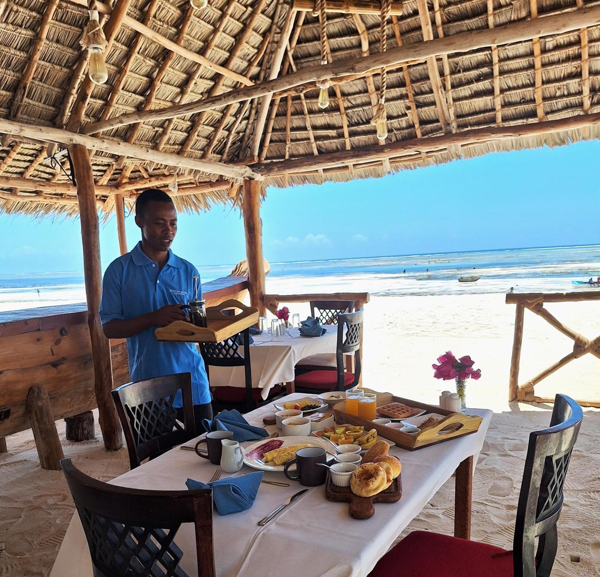 Bianco Azzurro Hotel & Restaurant Pwani Mchangani Eksteriør bilde